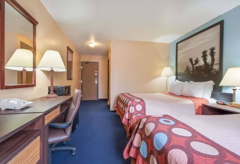 اتاق استاندارد با 2 تخت دوبل, Super 8 By Wyndham College Station