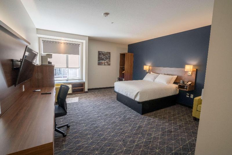 Люкс 2 Спальни, Park Inn By Radisson, Kelowna