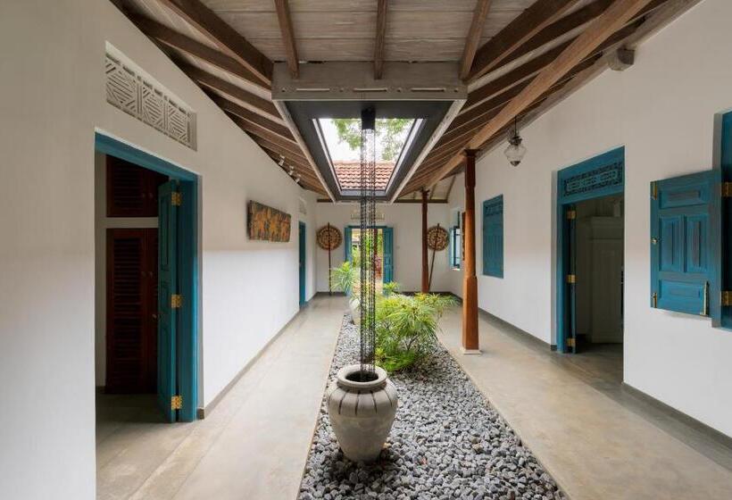 Люкс Вид на Бассейн, Stuthi Villa