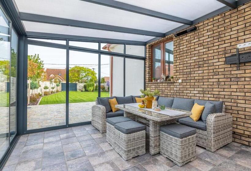 غرفة عائلية, Casa Perla