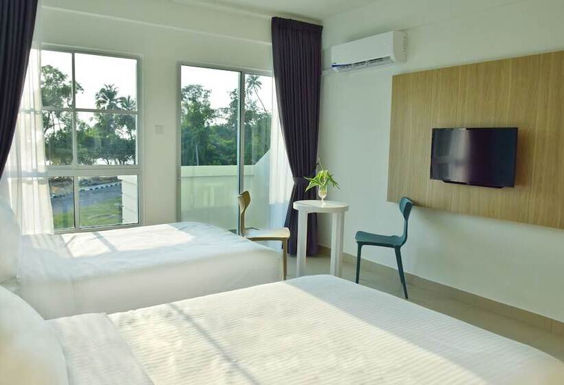 اتاق سوپریور, Avi Pangkor Beach Resort
