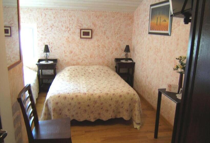Трехместный Номер Комфорт, Chambres D'hôtes Domaine D'en Baleux