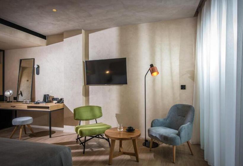 Номер Deluxe, Chania Flair Boutique Hotel, Tapestry Collection By Hilton