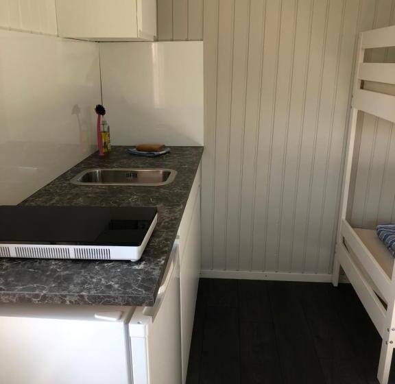 1间卧室的房子, Sangis Motell Och Camping