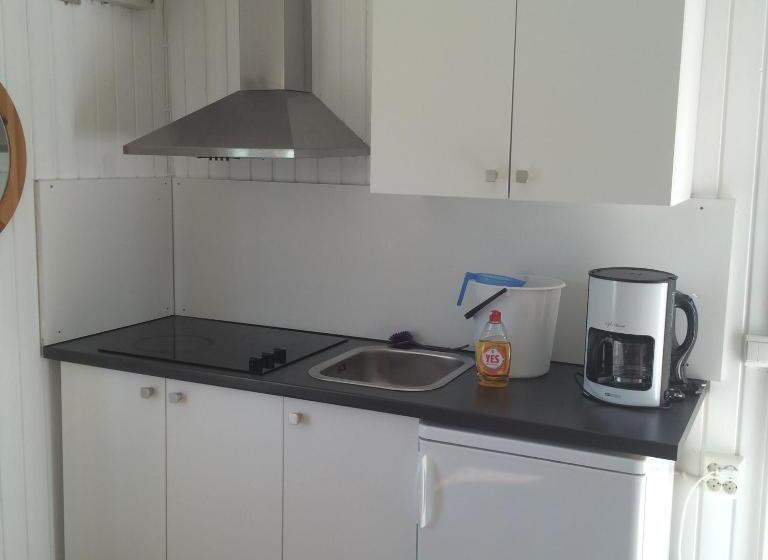 1间卧室的房子, Sangis Motell Och Camping