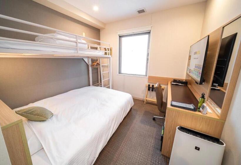 Quarto Estandar, Super Hotel Premier Tokyo Station Yaesu Chuoguchi