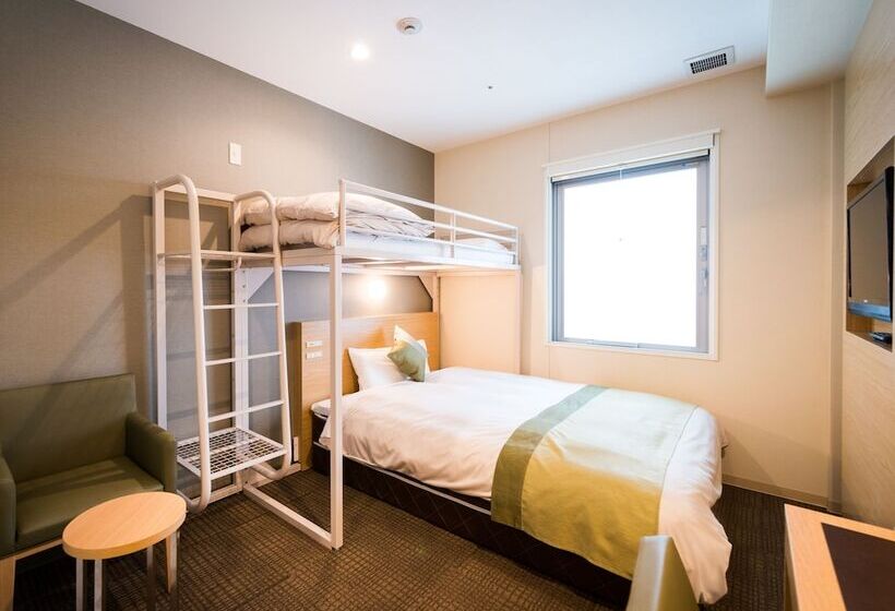 Quarto Estandar, Super Hotel Premier Tokyo Station Yaesu Chuoguchi
