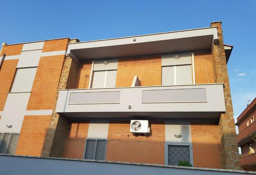 اتاق استاندارد با بالکن, Little Rose Guest House