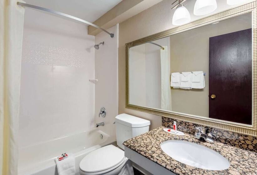 Номер Стандарт Двуспальная Кровать, Baymont By Wyndham Rochester Mayo Clinic Area