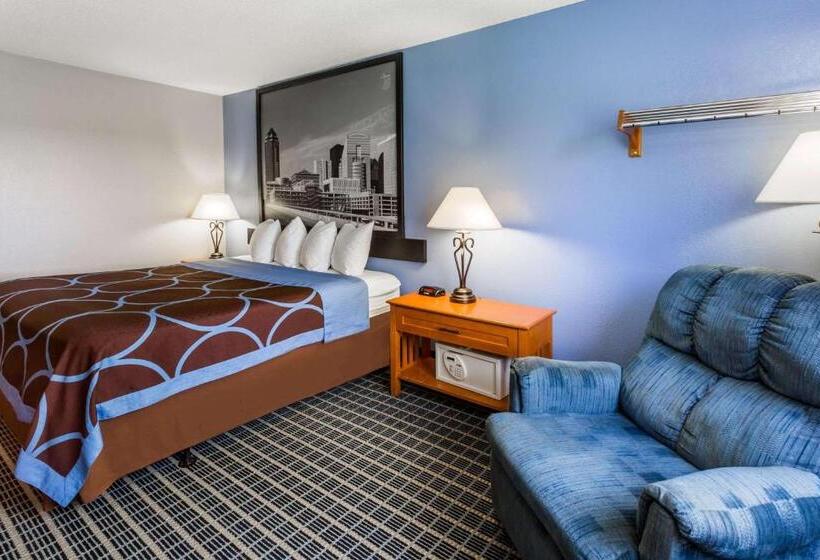 Стандартный Номер Кровать Кинг, Super 8 By Wyndham Iowa City/coralville
