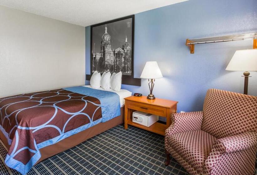 Номер Стандарт Адаптированный для Инвалидов, Super 8 By Wyndham Iowa City/coralville