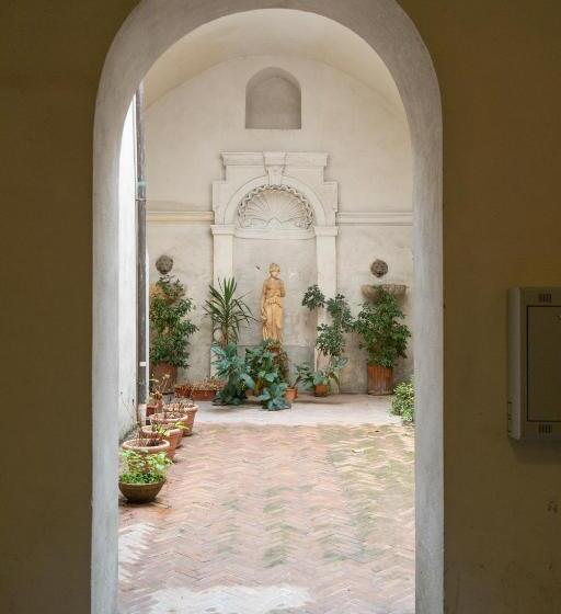 Appartement met 1 Slaapkamer, Campo De' Fiori 34