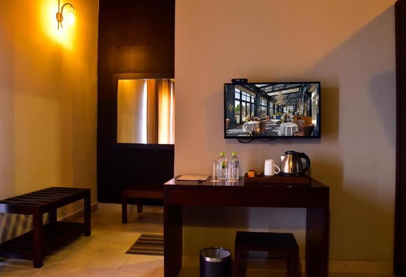 Deluxe-huone Parveke, Pine Hill Residence