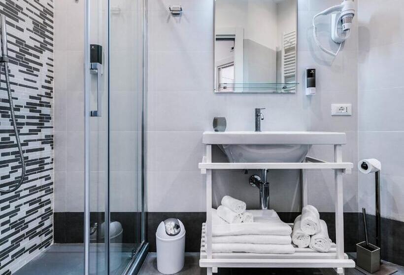 اتاق استاندارد سه نفره, Lele Rooms San Lorenzo