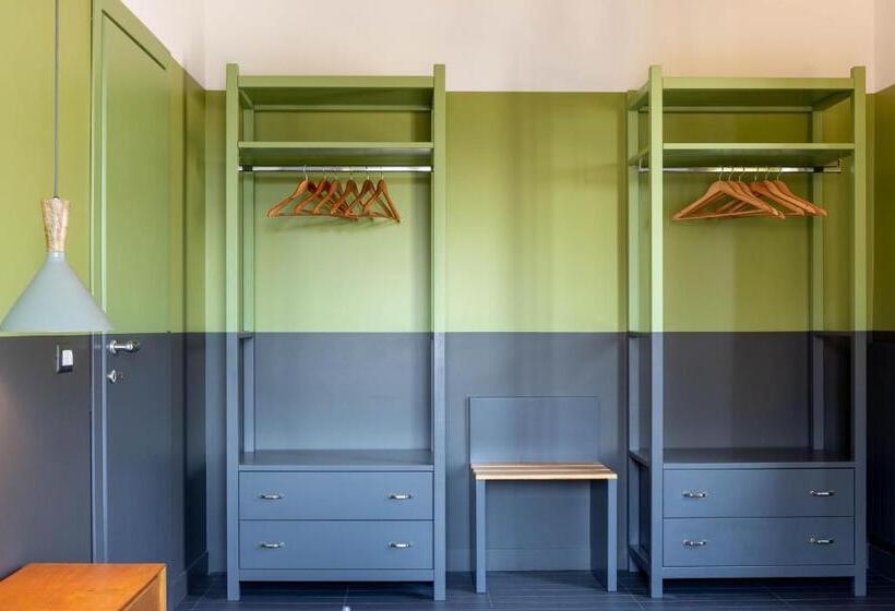 اتاق لوکس, Roma Enrico Guesthouse