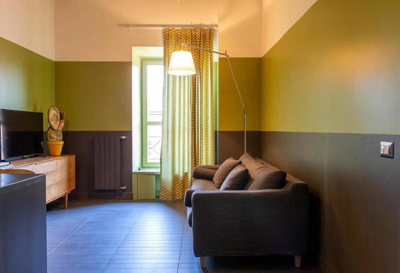 اتاق لوکس, Roma Enrico Guesthouse