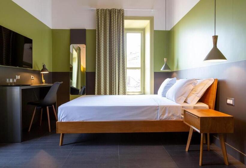 اتاق لوکس, Roma Enrico Guesthouse