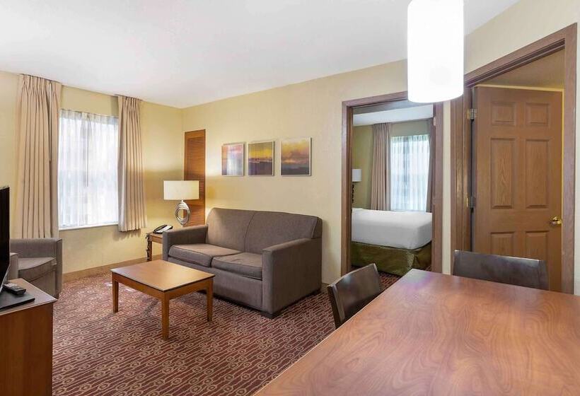 سوئیت 2 خوابه, Extended Stay America Suites  Chantilly  Dulles