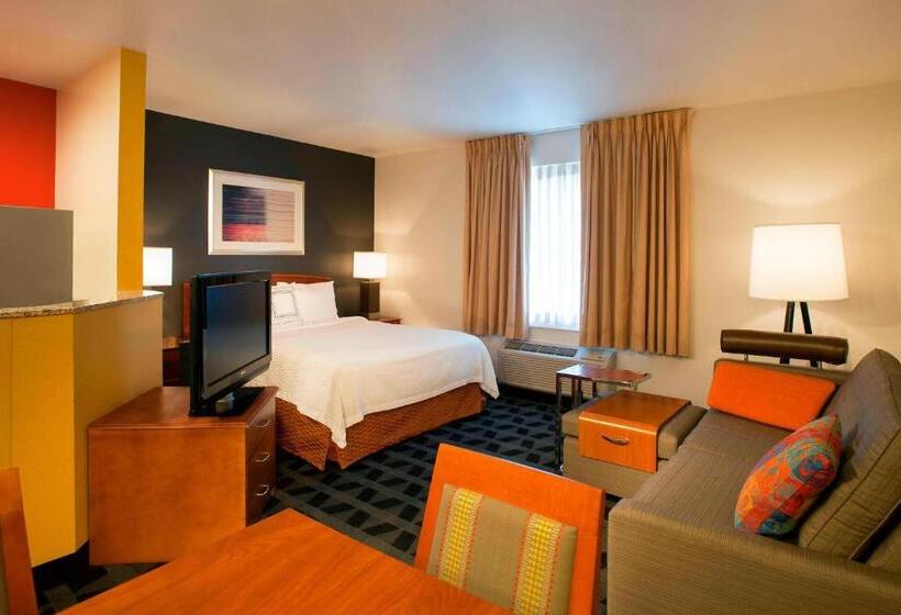 스탠다드 스튜디오, Towneplace Suites Dulles Airport