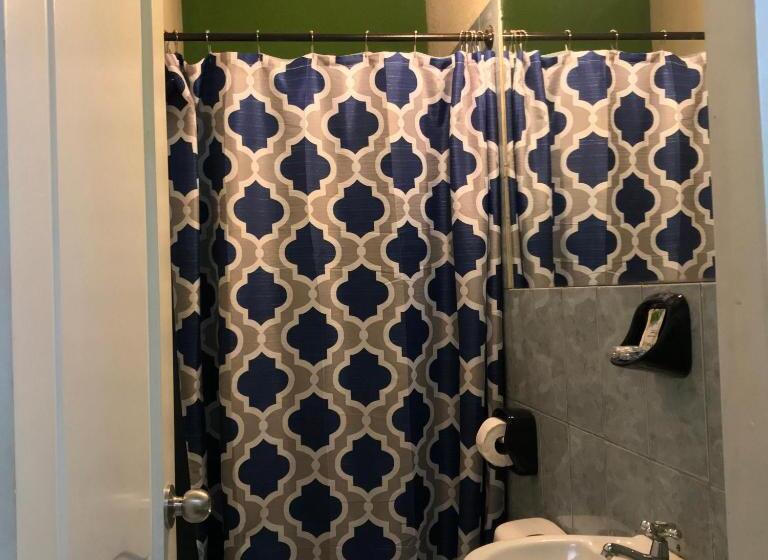 Номер Стандарт Трехместный, Hostal Puerto Azul