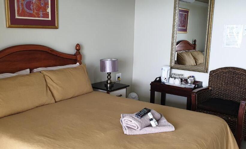 اتاق استاندارد با سرویس بهداشتی مشترک, The Homestead Margate   South Africa
