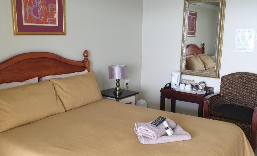 اتاق استاندارد با سرویس بهداشتی مشترک, The Homestead Margate   South Africa