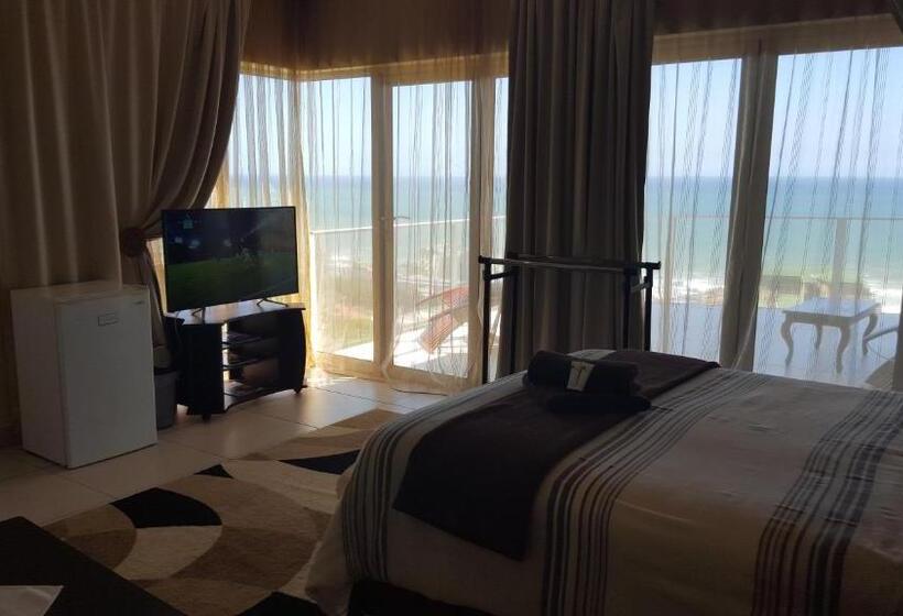 اتاق استاندارد با بالکن و چشم‌انداز دریا, The Homestead Margate   South Africa