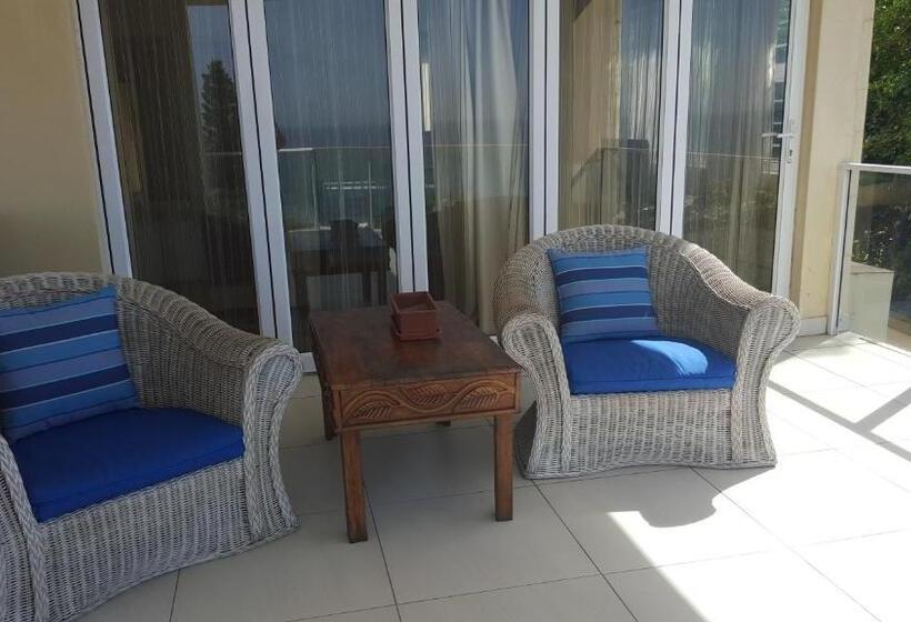 اتاق راحتی با چشم‌انداز دریا, The Homestead Margate   South Africa