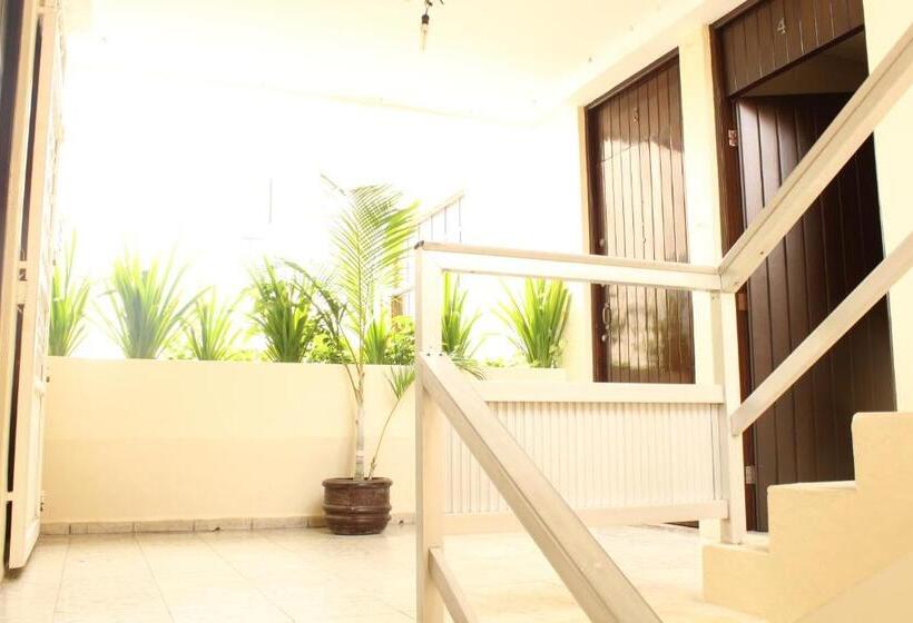 スーペリアースイート, Suites San Luis