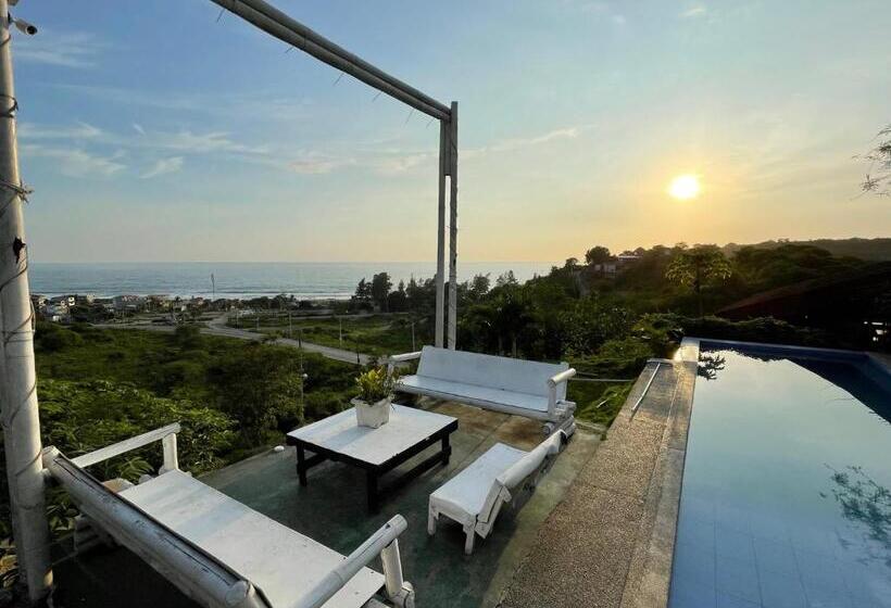 Deluxe Suite Sea View, Punta Hills Montanita