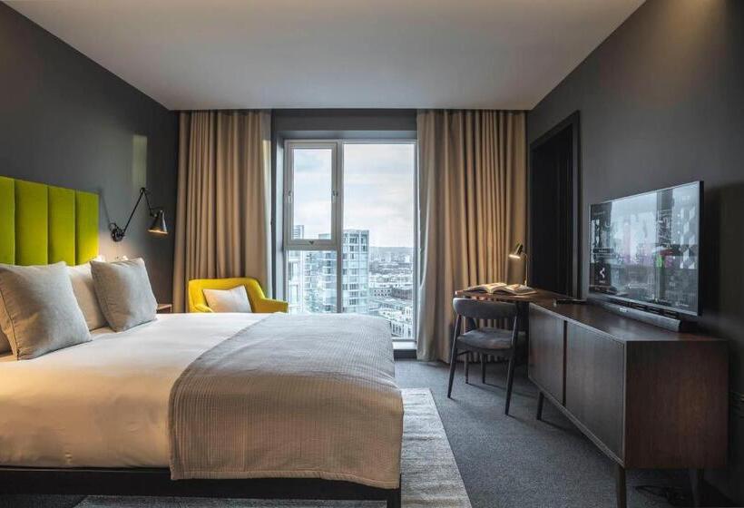 Апартаменты 1 Спальня, The Gate London City
