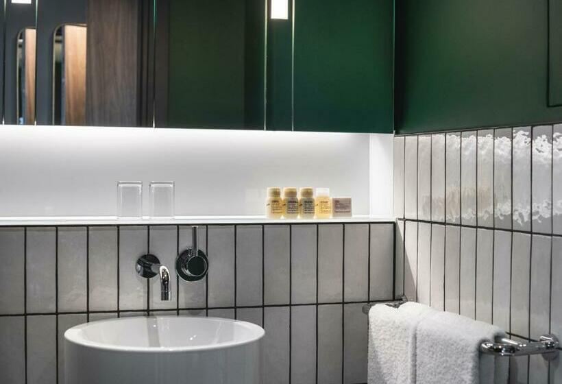 Апартаменты Пентхаус 1 Спальня, The Gate London City