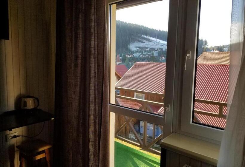 اتاق استاندارد با چشم‌انداز کوهستان, Guest House Mountain