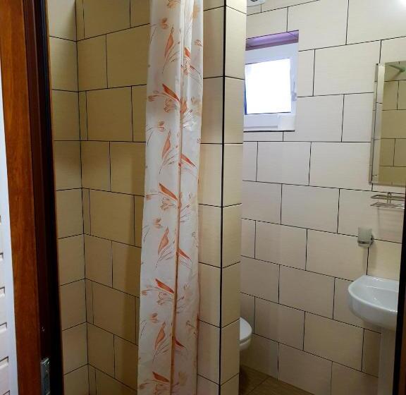 اتاق استاندارد با چشم‌انداز کوهستان, Guest House Mountain