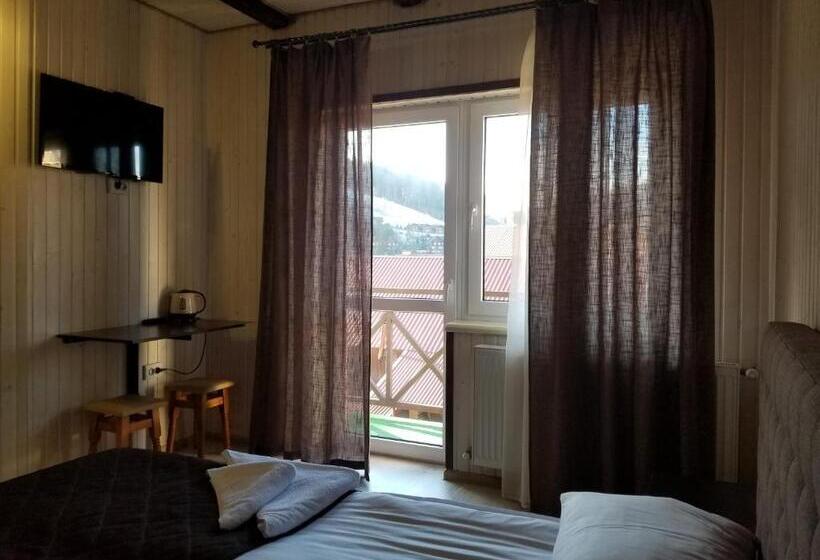 اتاق استاندارد با چشم‌انداز کوهستان, Guest House Mountain