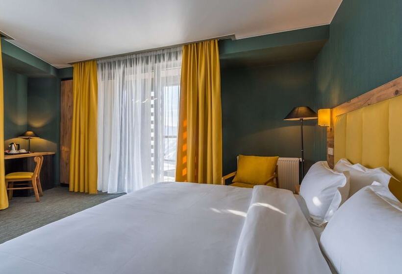 اتاق سوپریور با چشم‌انداز کوهستان, Best Western  Gudauri