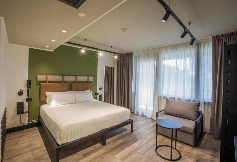 اتاق راحتی سه تخته, Mercure Roma Cinecitta