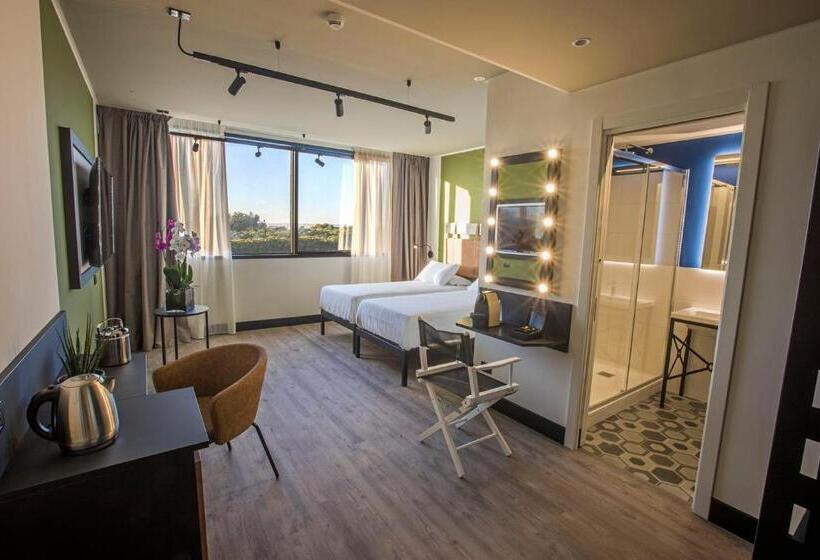اتاق لوکس, Mercure Roma Cinecitta