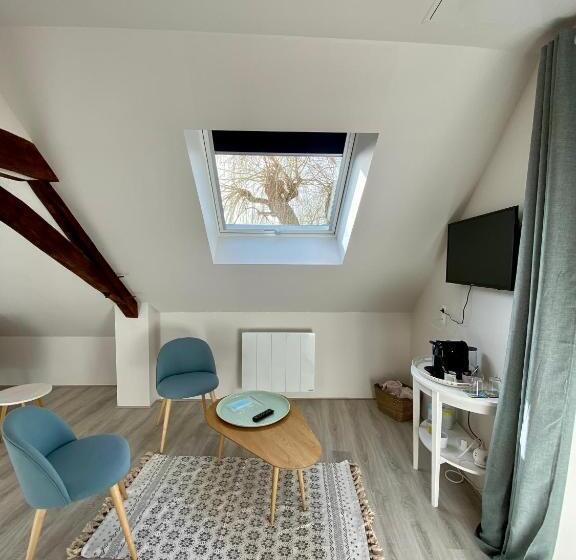 带阳台套房, Sans Souci Bed And Breakfast Luxe Heated Pool And Restaurant