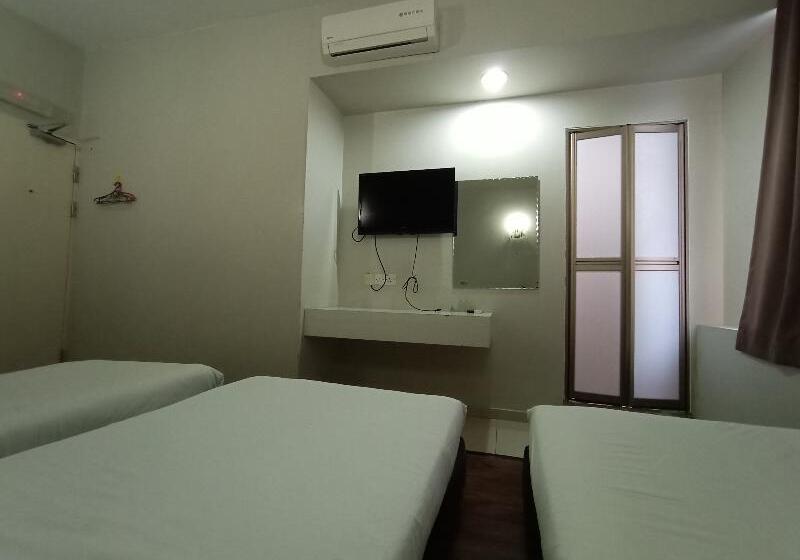Трехместный Номер Deluxe, Nice Stay Three Six Five Services