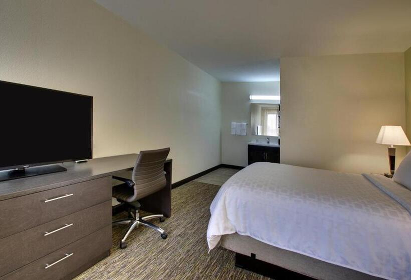 سوئیت 2 خوابه, Candlewood Suites   Wichita East, An Ihg
