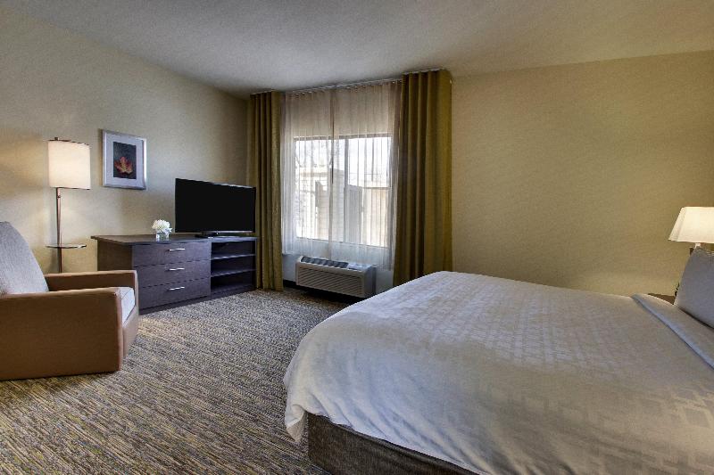 سوئیت با تخت بزرگ, Candlewood Suites   Wichita East, An Ihg