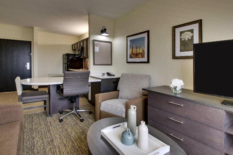 سوئیت با تخت بزرگ, Candlewood Suites   Wichita East, An Ihg