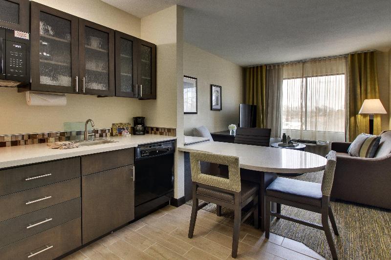 سوئیت با تخت بزرگ, Candlewood Suites   Wichita East, An Ihg
