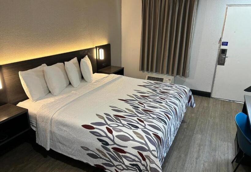 Номер Superior Адаптированный для Инвалидов, Red Roof Inn Wildwood, Fl   The Villages