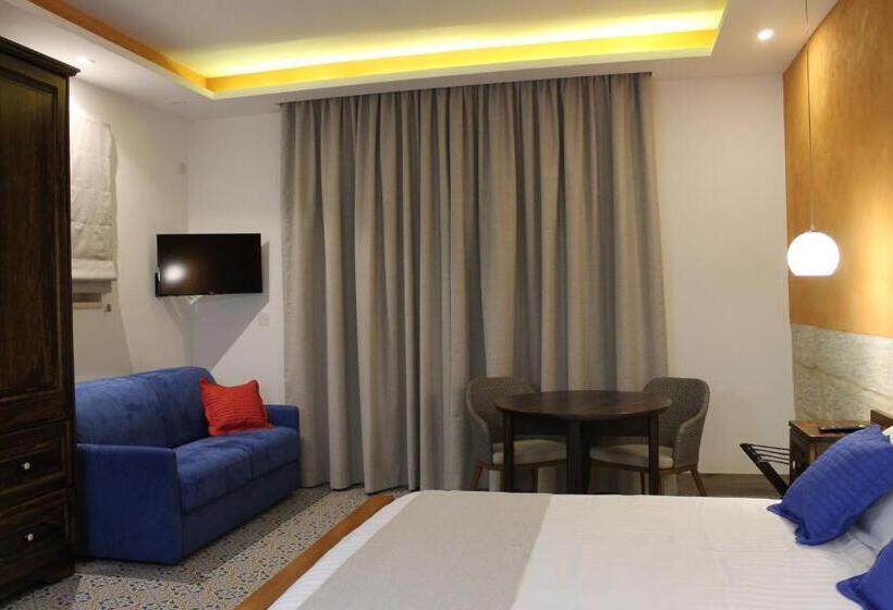 سوییت اجرایی, Palazzino Nina Boutique