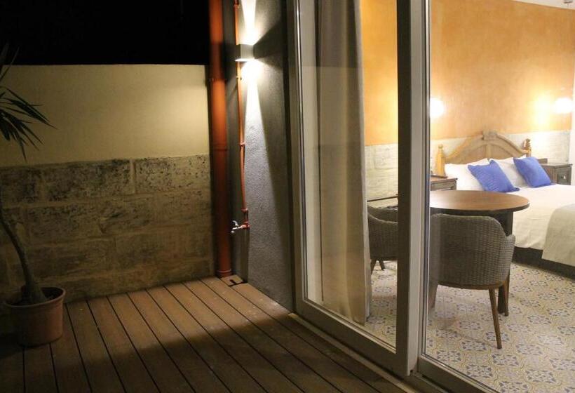 سوییت اجرایی, Palazzino Nina Boutique