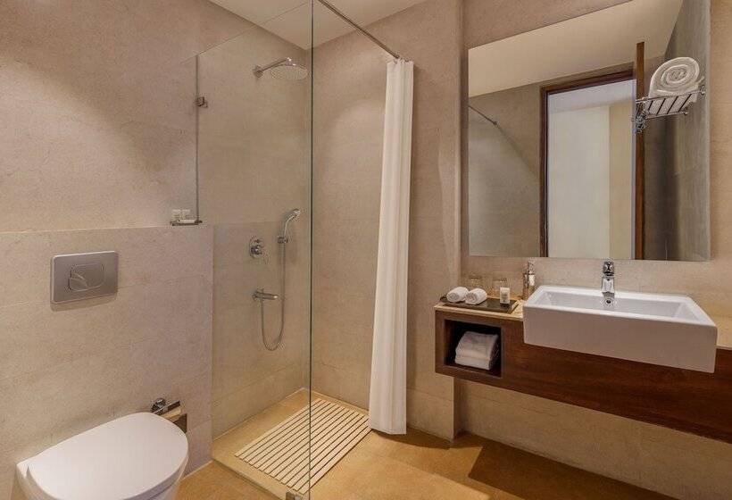 Номер Deluxe, Ginger Greater Noida Pari Chowk
