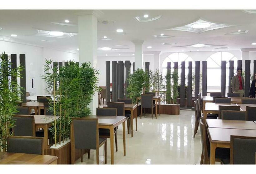 Люкс Deluxe Кровать Кинг, Free Zone