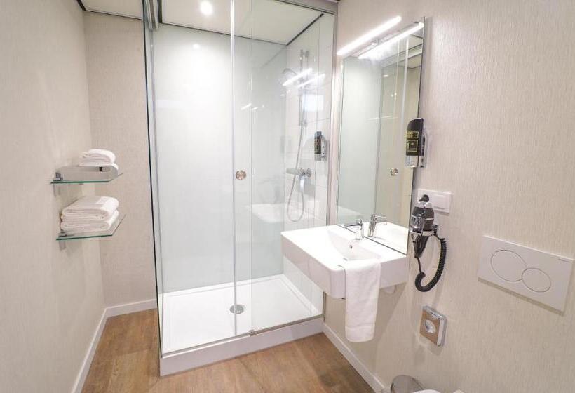 اتاق سوپریور, The Fallon Hotel Alkmaar